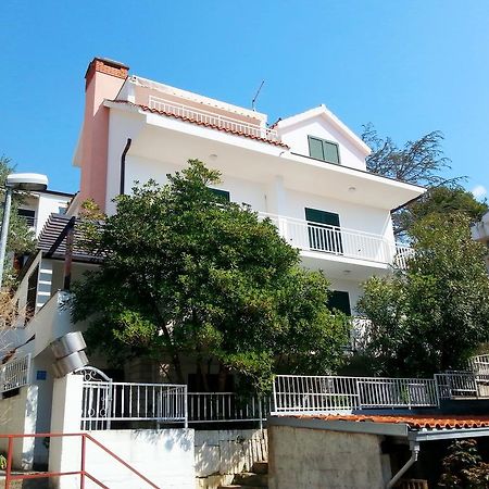 Apartments Ria Baška Voda Exterior foto